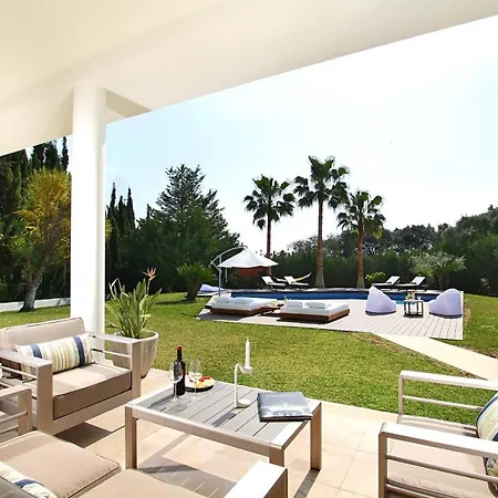Modern Palmeras Villa Pollenca