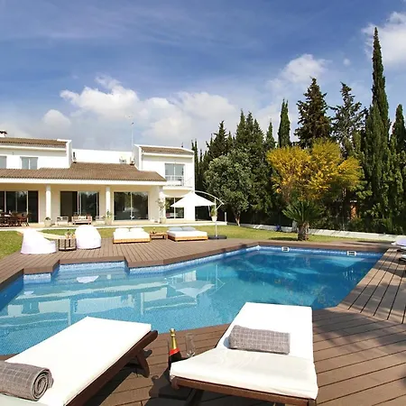 Modern Palmeras Villa Pollenca